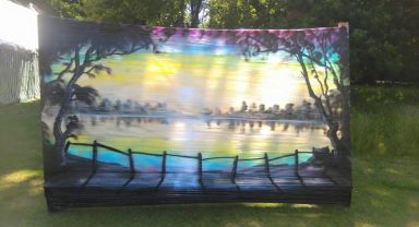 Shrink-wrap spray painting