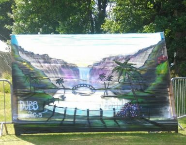 Shrink-wrap spray painting